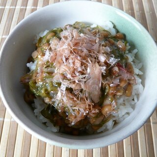 納豆めかぶ丼